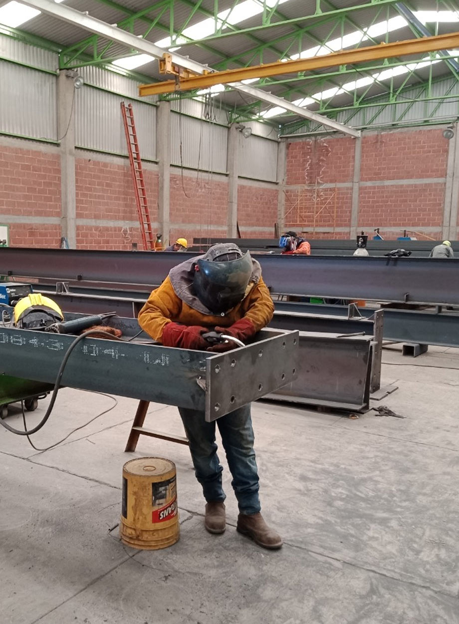 naves industriales para fabricación de equipos en tula hidalgo